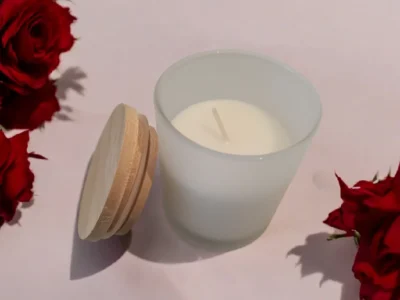 Velas aromáticas grabadas