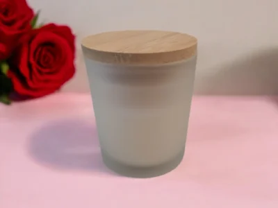 Velas aromáticas grabadas