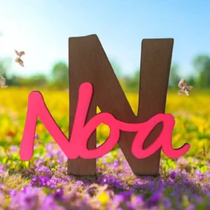 Inicial con nombre en madera