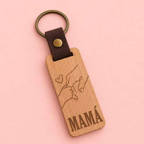 Llavero grabado de madera papá y mamá