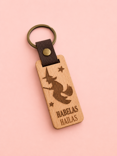 🧙‍♀️ Llavero de Madera Grabado "Habelas Hailas"