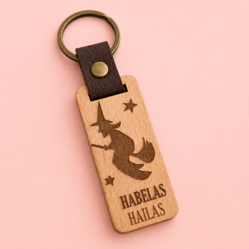 🧙‍♀️ Llavero de Madera Grabado "Habelas Hailas"
