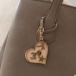 Charm Corazón Personalizado 🌴🐚⭐